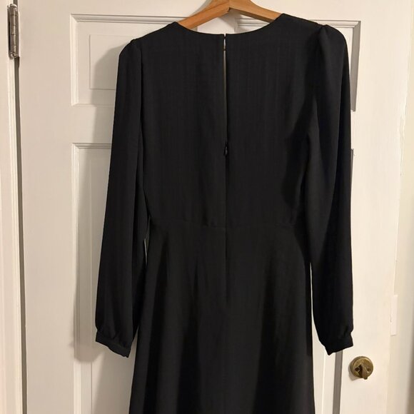 NWT Express Little Black Dress V-Neck A-Line Size S - Picture 3 of 4